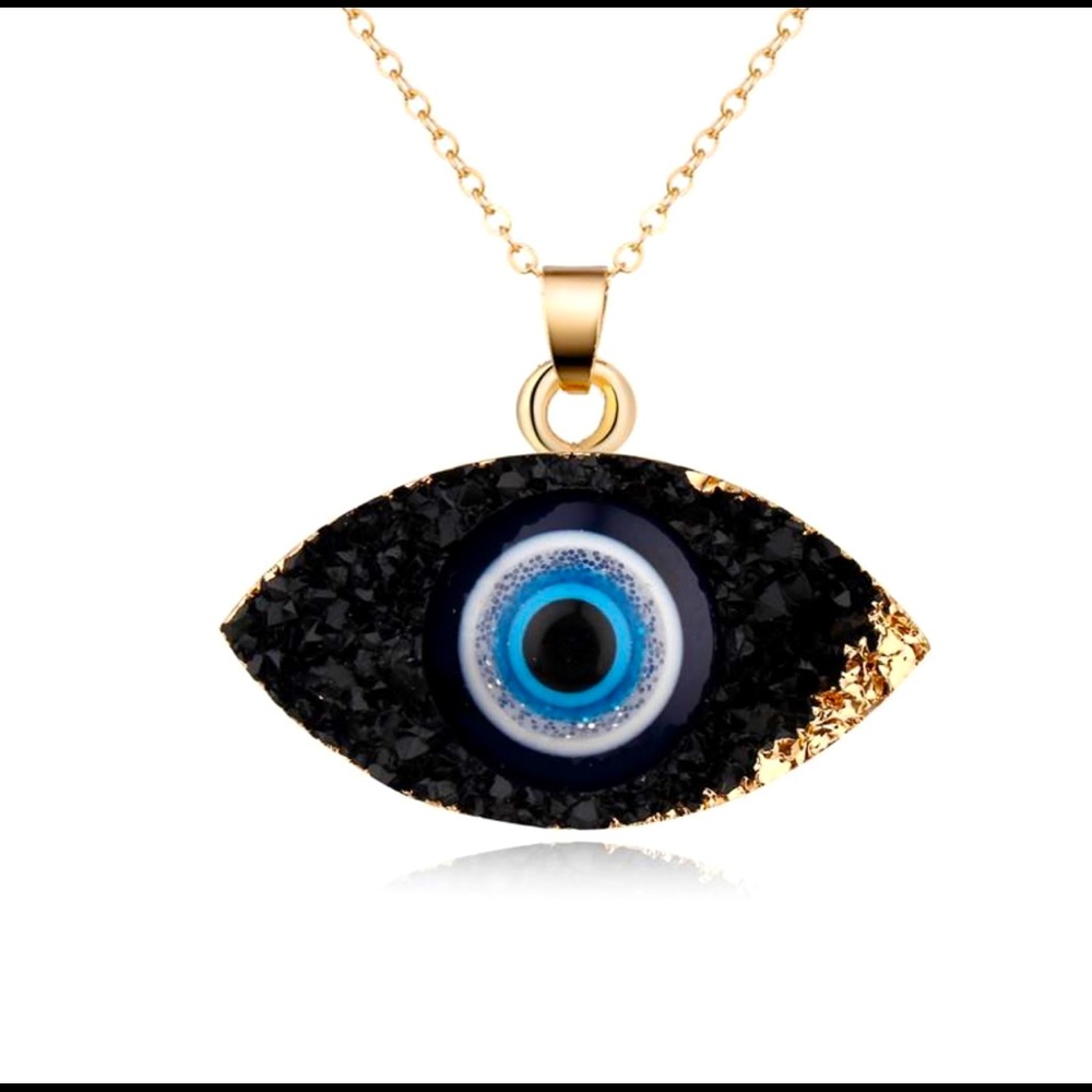 🔥Evil Eye 🧿 Charm and Necklace🔥